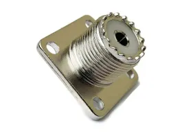 gniazdo-antenowe-uc1-kwadratowe