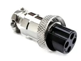 wtyk-mikrofonowy-4-piny-prosty