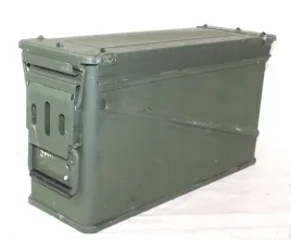 skrzynka-amunicyjna-metalowa-skrzynka-wojskowa-po-amunicji