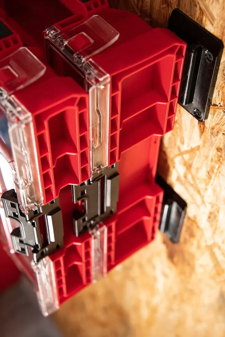 qbrick-system-one-organizers-connect-adapters