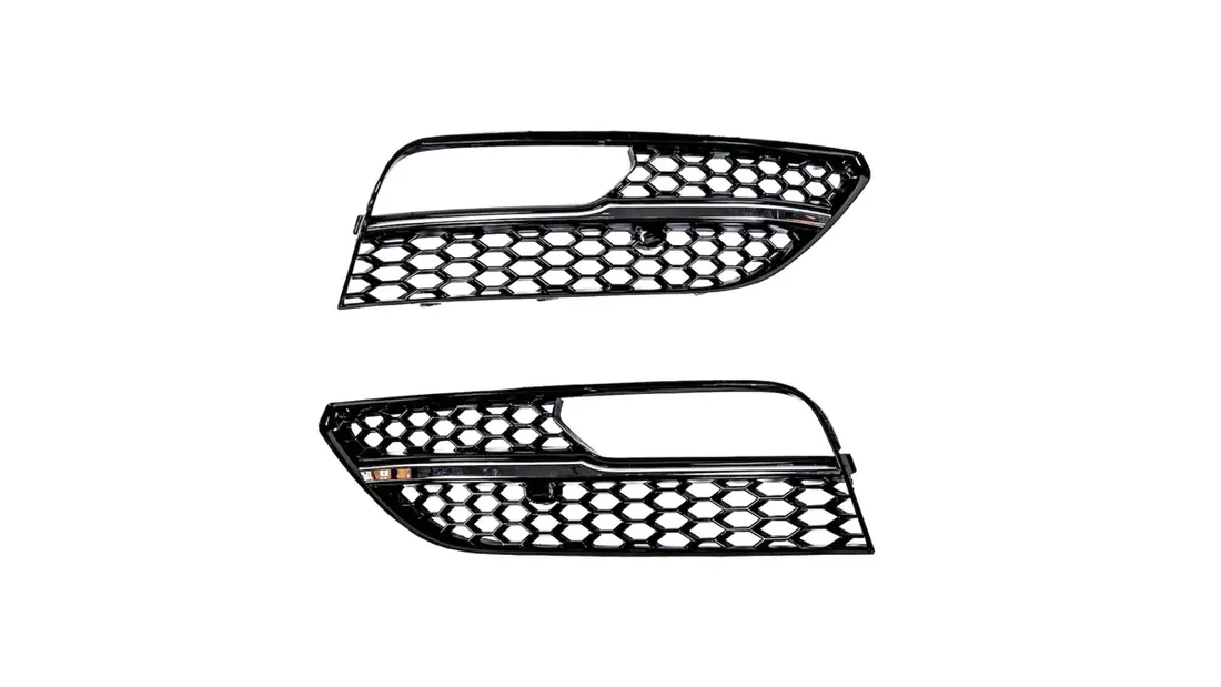 ramka-halogenow-audi-a3-8v-chrome-black-stan-nowy