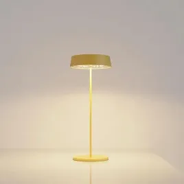 nowoczesna-metalowa-lampa-stolowa-sciemniana-dotykowa-wodoodporna