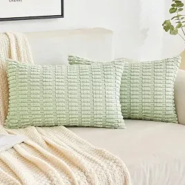dekoracyjna-poszewka-na-poduszke-poszewki-boho-plusz-50x50-premium-pistacja
