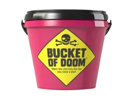 gra-bucket-of-doom-the-death-dodging-party-game