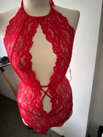 seksowne-koronkowe-body-damskie-m-czerwone