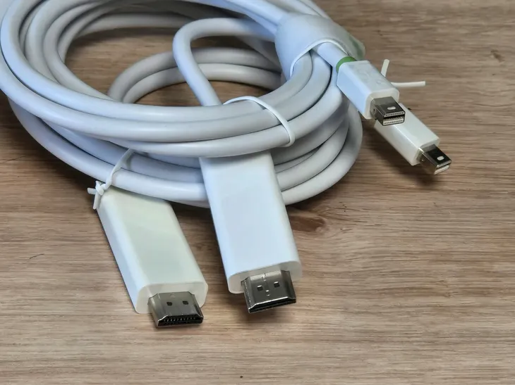 kabel-mini-displayport-1-2-hdmi-4k-2m-mutecpower-dlugosc-kabla-2-m