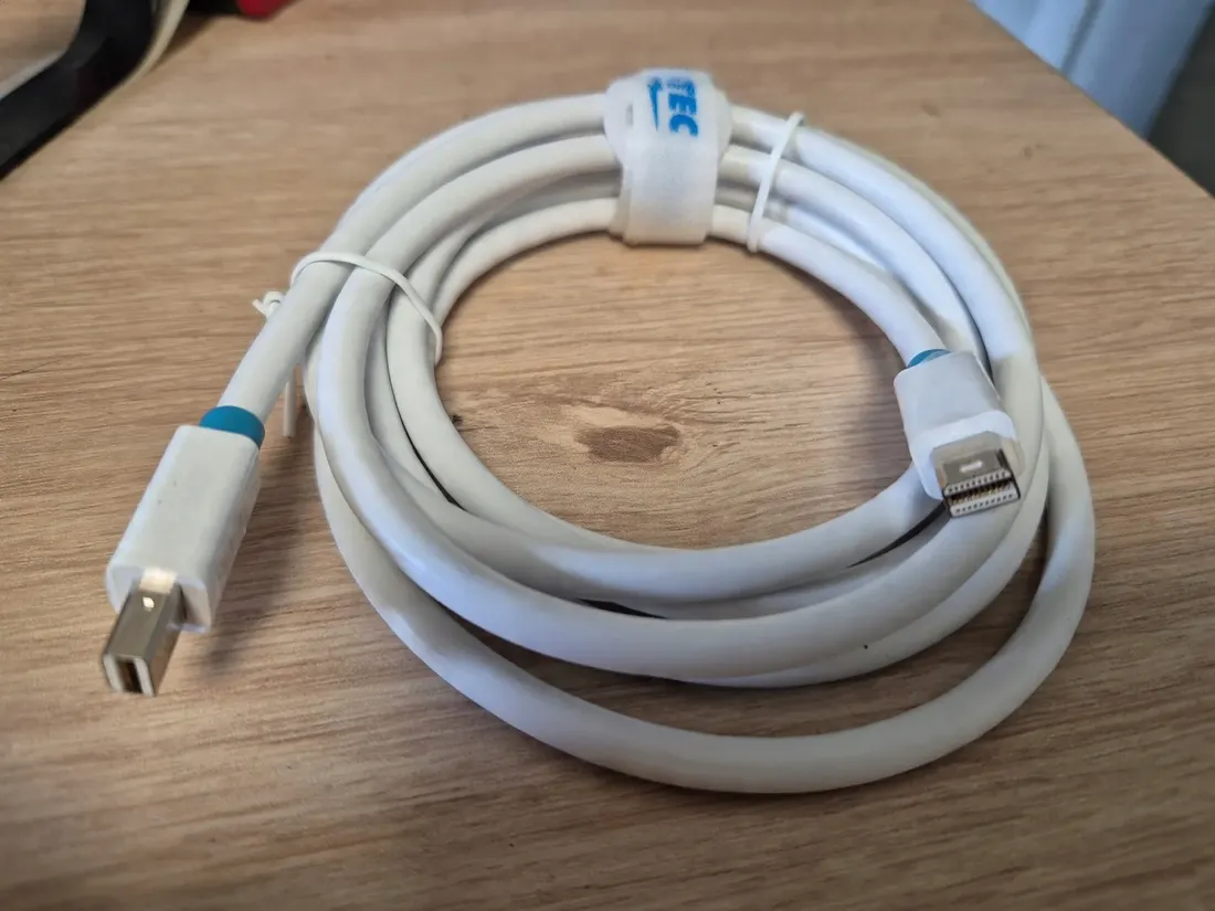 kabel-mini-displayport-1-2-mini-displayport-2m-mutecpower