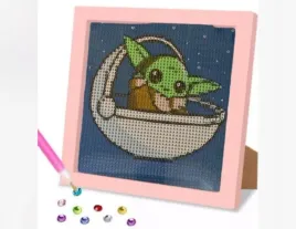 haft-diamentowy-w-ramie-dla-dzieci-18x18cm-diamond-painting-baby-yoda