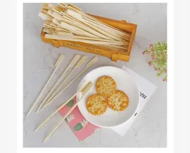 bankietowe-wykalaczki-patyczki-do-przekasek-fingerfood-200szt-18-cm