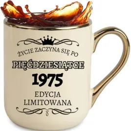 kubek-elegant-bezowy-na-piecdziesiate-urodziny-prezent-na-50-ste-urodziny