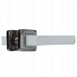 outlet-klamki-drzwiowe-metal-bud-ibiza-z-zaokraglonym-szyldem-bialy