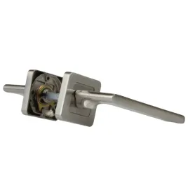 outlet-klamki-drzwiowe-metal-bud-capri-z-zaokraglonym-szyldem-satynowy