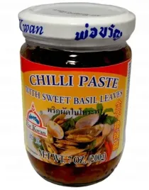 pasta-chilli-z-liscmi-slodkiej-bazylii-por-kwan-200g