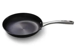 patelnia-zeliwna-na-ognisko-nieprzywierajaca-skottsberg-cast-iron-28-cm-k2