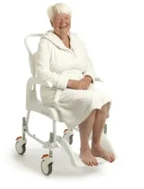 stabilny-solidny-wozek-krzeslo-toaletowe-sanitarne-dla-seniora-etac-clean