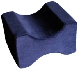 separator-nog-poduszka-miedzy-kolana-ortopedyczna-do-spania-memory