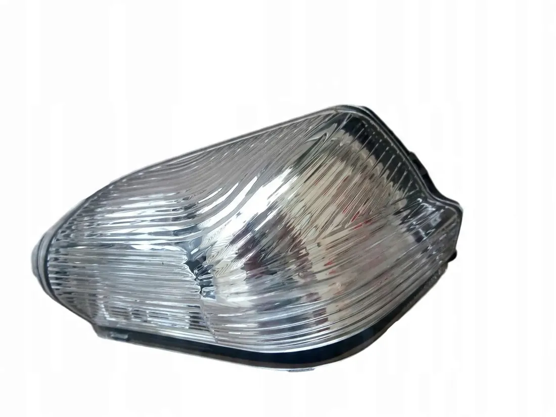 kierunkowskaz-w-lusterko-sprinter-906-crafter-06-