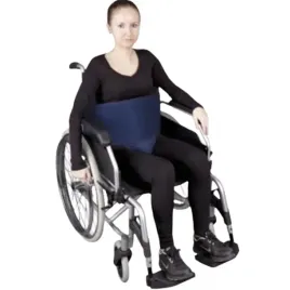 pas-stabilizujacy-do-wozka-mocowanie-brzuszne-z-ujeciem-krocza-na-rzepy-iii