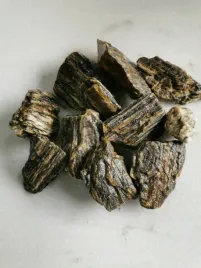 kora-kamienna-gnejs-lupek-drzewiasty-11-32-mm-idealna-do-lasu-w-szkle