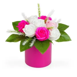 flowerbox-kwiaty-mydlane-pachnace-dedykacja-prezent-zareczyny-stanela