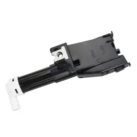 spryskiwacz-reflektora-lewy-mitsubishi-pajero-iv-8264a025-kowze