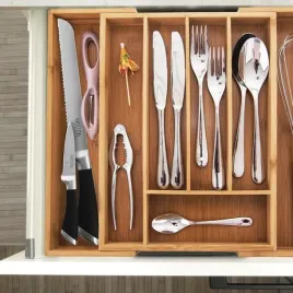 wklad-na-sztucce-do-szuflady-rozsuwany-bambusowy-355x26-cm