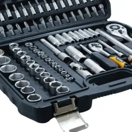 zestaw-kluczy-nasadowych-klucze-nasadowe-torx-108-crv-black-klamry-metal