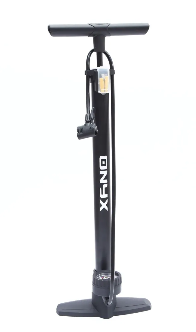 pompka-z-manometrem-do-roweru-samochodu-podlogowa-onyx