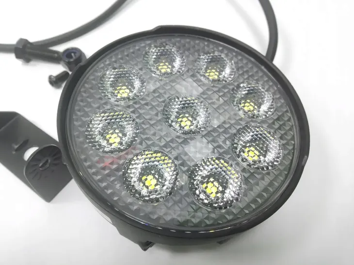 lampa-robocza-led-okragla-valuefit-temperatura-barwowa-5700-k
