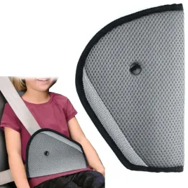 nakladka-na-pasy-do-regulacji-obnizenia-pasow-dla-dziecka-trojkat-oslona