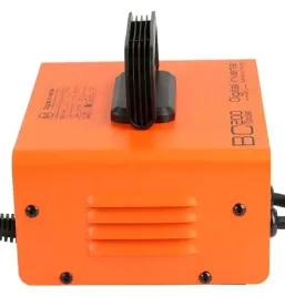 ladowarka-akumulatora-prostownik-inwerterowy-z-rozruchem-bjc-200a-12v-24v