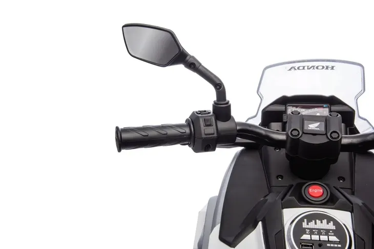 motor-honda-nc750x-bialy-marka-ramiz
