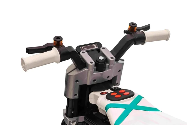 pojazd-motorek-future-88-bialy-szerokosc-pojazdu-46-cm