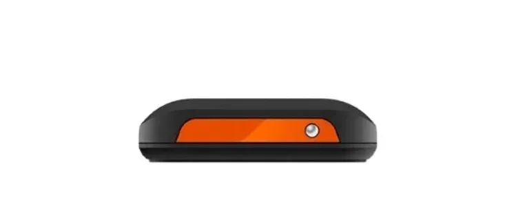telefon-komorkowy-maxcom-mm142l-bluetooth-radio-latarka-model-telefonu-classic-mm142