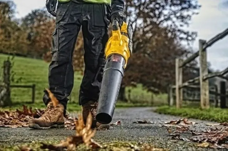 dewalt-flexvolt-dmuchawa-54v-dcmba572n-certyfikat-ce