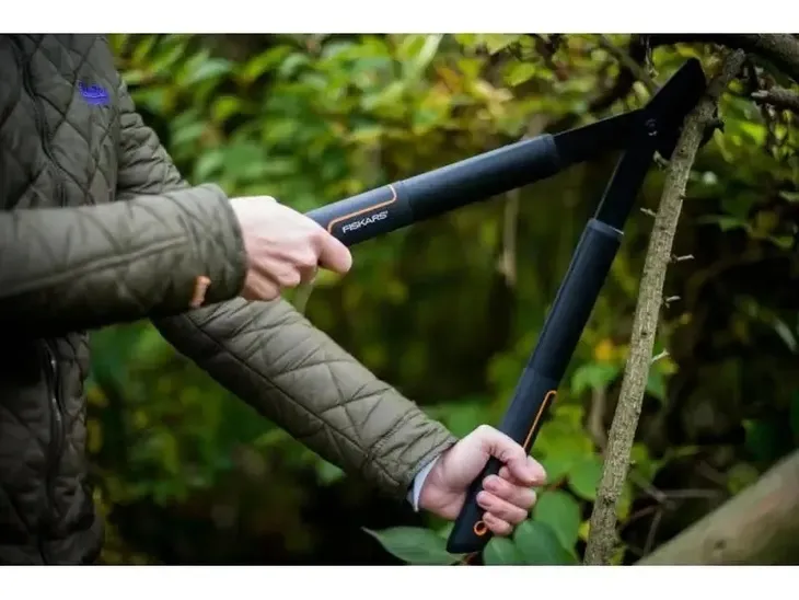 fiskars-sekator-nozycowy-singlestep-hook-s-l28-zasilanie-reczne