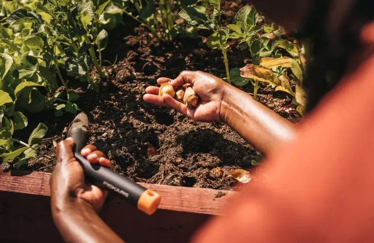 fiskars-pikownik-solid-fs1057080-stan-nowy-waga-z-opakowaniem-0-28-kg