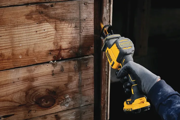 dewalt-pila-szablasta-12v-dcs312n-maksymalna-moc-0-w