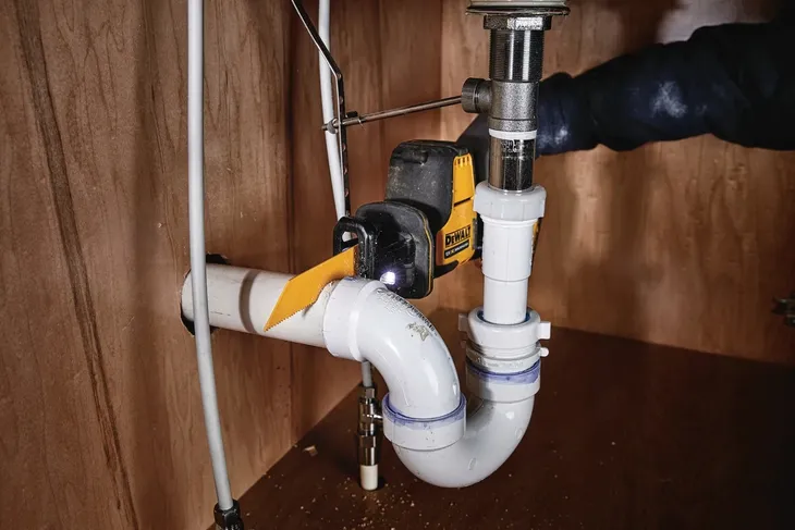 dewalt-pila-szablasta-12v-dcs312n-predkosc-skokowa-2800-1-min