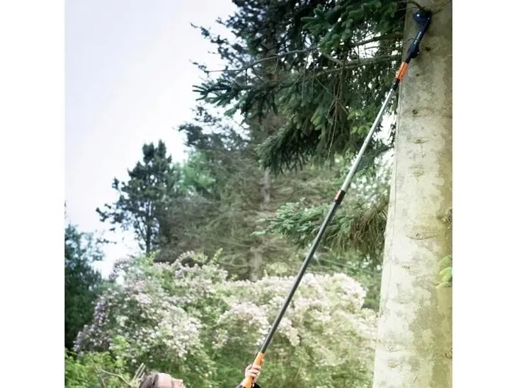 fiskars-sekator-quikfit-pojemnosc-akumulatora-1-ah