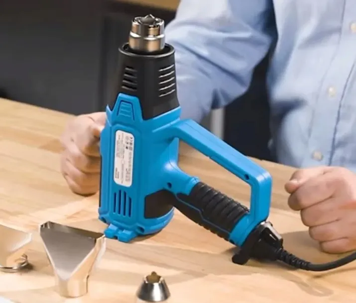 hoegert-opalarka-2000w-ht2c552-waga-z-opakowaniem-1-05-kg