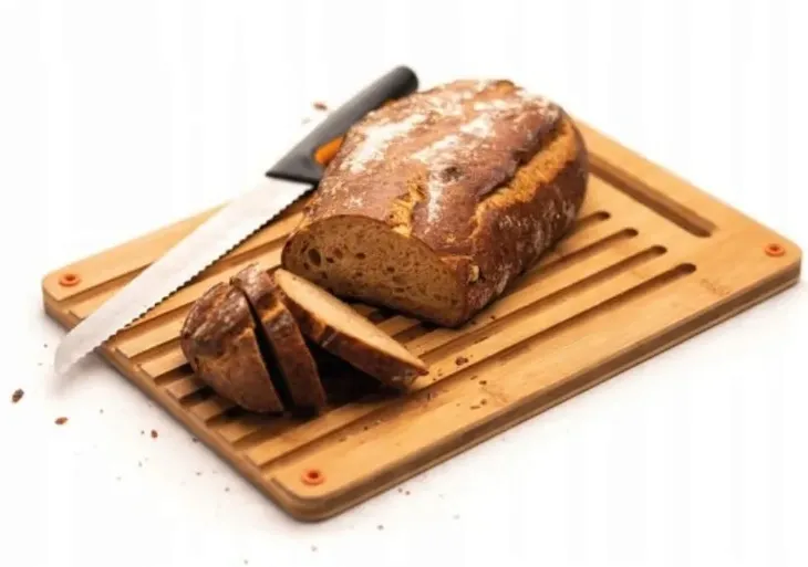 fiskars-zestaw-noz-do-chleba-deska-functional-przeznaczenie-do-pieczywa