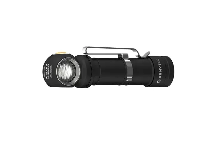 latarka-armytek-wizard-c2-pro-max-magnet-usb-white-zasilanie-akumulatorowe