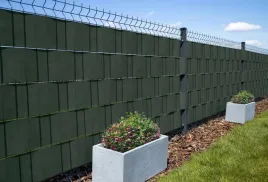 tasma-ogrodzeniowa-15cmx98m-zielona-78-klipsy-uv-oslona-na-ogrodzenie-plot