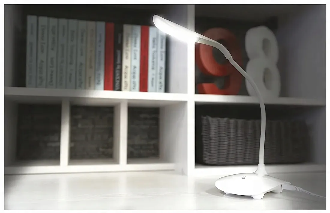 lampka-biurkowa-szkolna-na-biurko-14-led-usb-dotyk-lampa-biala-dotykowa