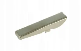 blum-94m3603-zaslepka-zawiasu-bez-nadruku-niklowana
