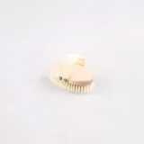 szczotka-do-mycia-i-masazu-ciala-na-sucho-i-mokro-naturalne-wlokno-tampico-material-rekojesci-tworzywo-naturalne