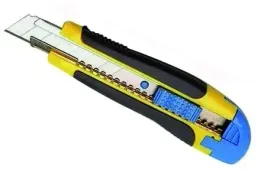 noz-do-tapet-nozyk-magazynowy-18mm-gumowana-raczka