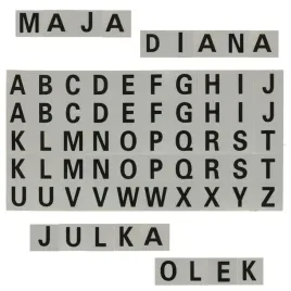 walizka-podrozna-kabinowa-dla-dzieci-z-imieniem-rozowa-twarda-kola-led