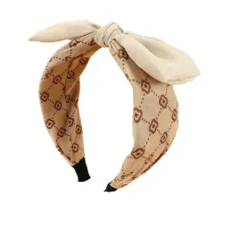 opaska-do-wlosow-turbanka-pin-up-brazowa-o451br